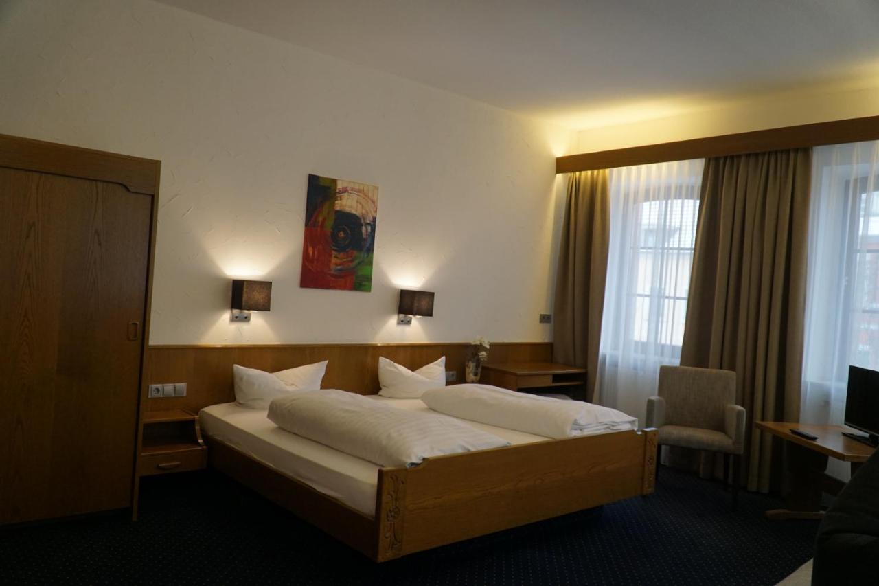 Hotel Zum Goldenen Ochsen Майкаммер Экстерьер фото